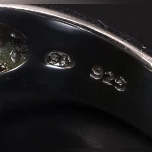 VINTAGE Jadeite Green Jade Ring Sterling Silver (marked) 925 - Size 7.5 US - Picture 6 of 9